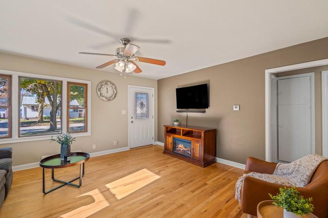 430 S 88th STREET, Milwaukee, WI 53214