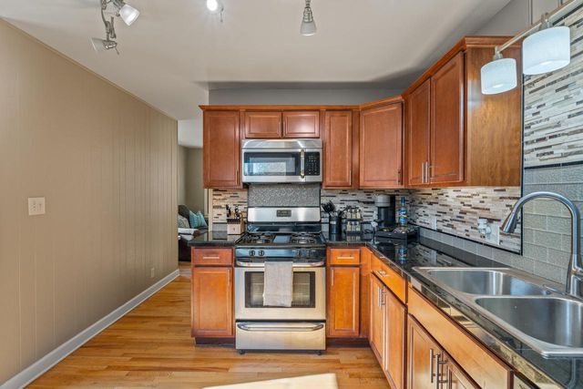 430 S 88th STREET, Milwaukee, WI 53214