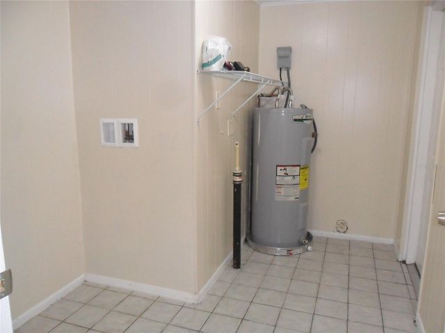 1521 RICHMOND ROAD, Lakeland, FL 33801