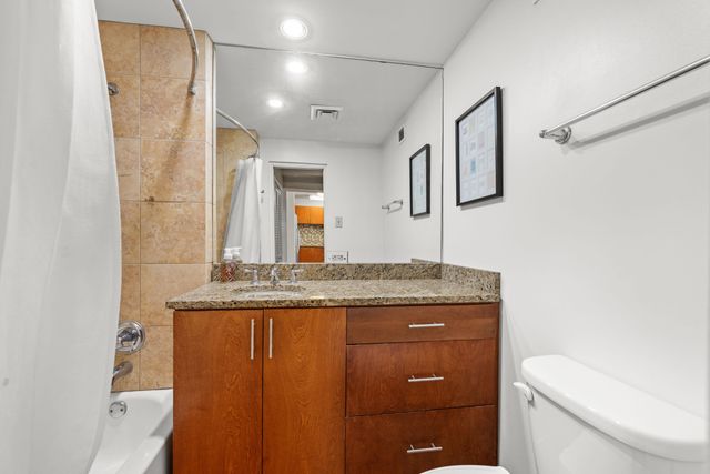 2195 Poplar Ave Apt 207, Memphis, TN 38104