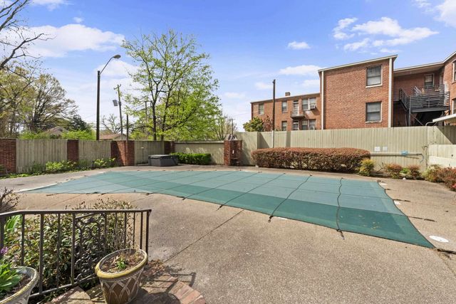 2195 Poplar Ave Apt 207, Memphis, TN 38104