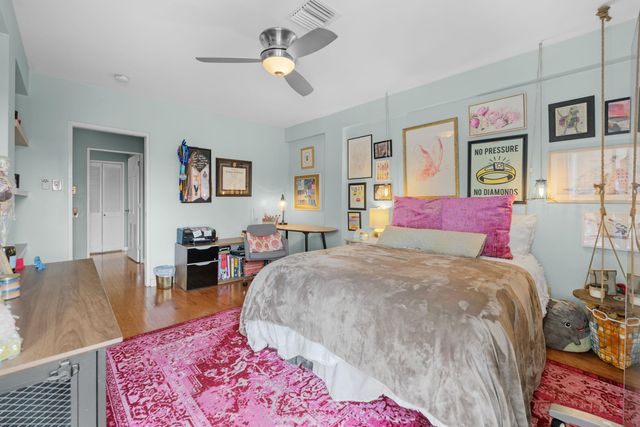 2195 Poplar Ave Apt 207, Memphis, TN 38104