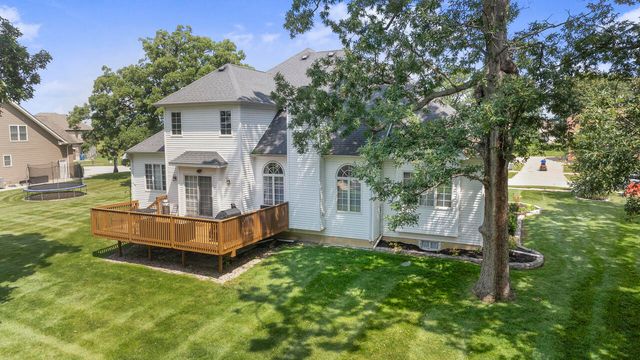 7129 Boardwalk Circle, Crown Point, IN 46307