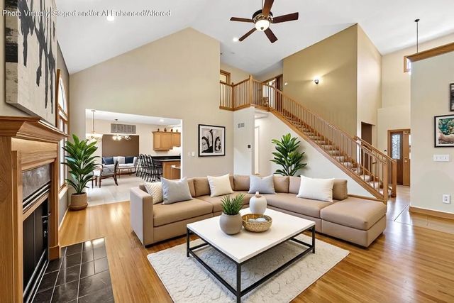 7129 Boardwalk Circle, Crown Point, IN 46307