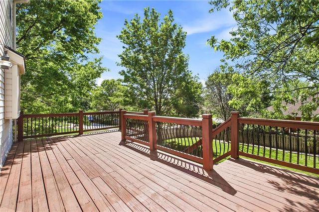 1925 MEADOWLANE Street, Kearney, MO 64060