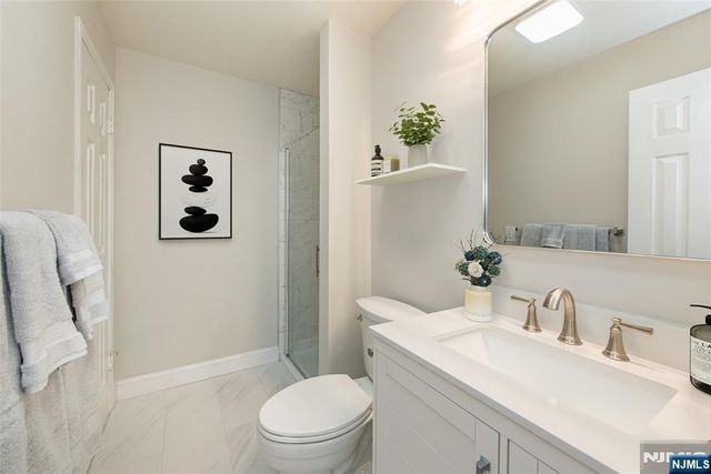 1208 Faulkner Court, Mahwah, NJ 07430