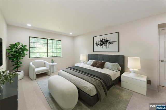 1208 Faulkner Court, Mahwah, NJ 07430