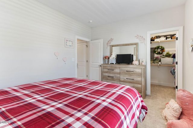 312 Prides Crsg Crossing, Rolesville, NC 27571