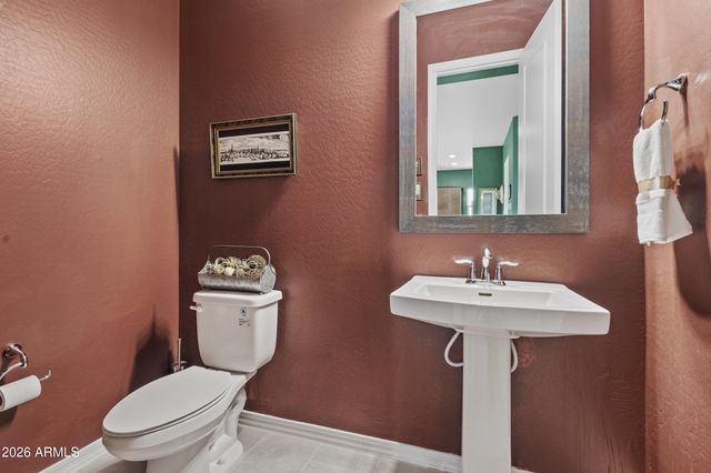 37895 N DRAGOON WASH Avenue, San Tan Valley, AZ 85140
