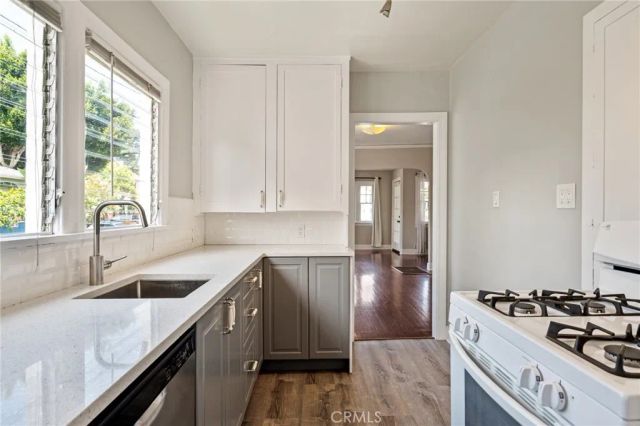 1620 California, Santa Monica, CA 90403