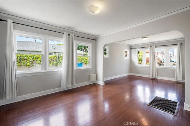 1620 California, Santa Monica, CA 90403