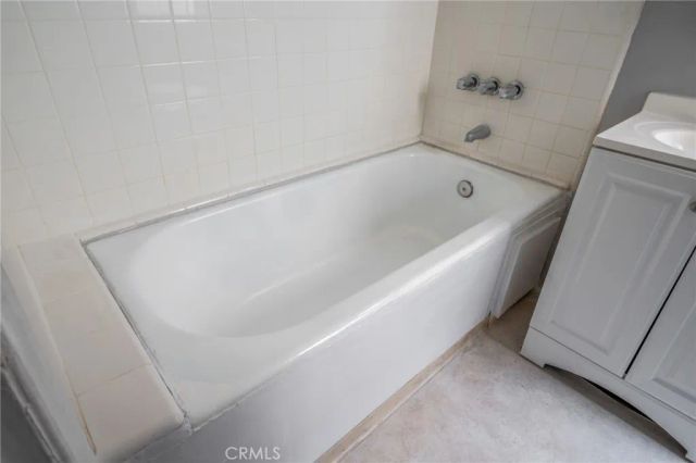 1620 California, Santa Monica, CA 90403