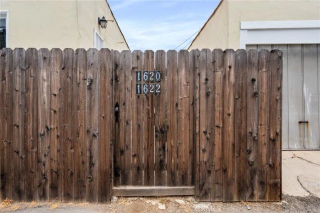 1620 California, Santa Monica, CA 90403