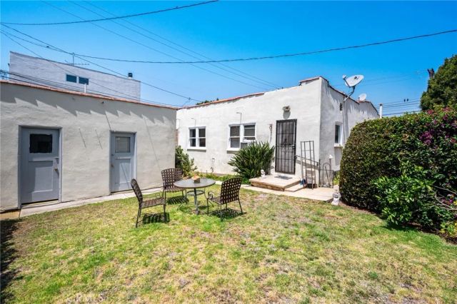 1620 California, Santa Monica, CA 90403