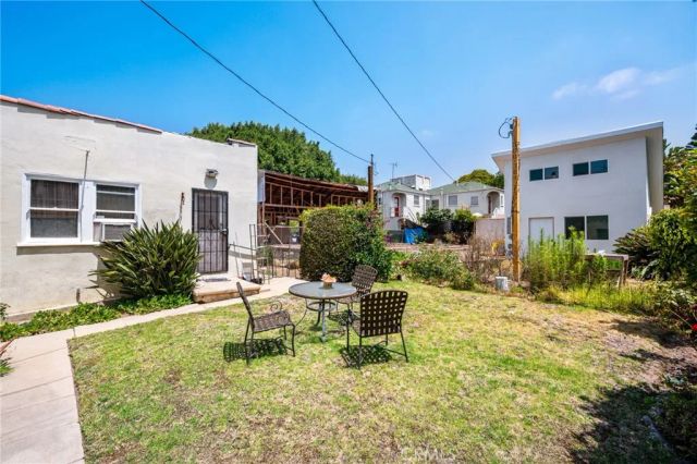 1620 California, Santa Monica, CA 90403