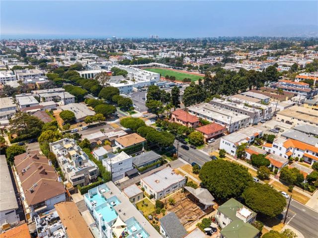 1620 California, Santa Monica, CA 90403