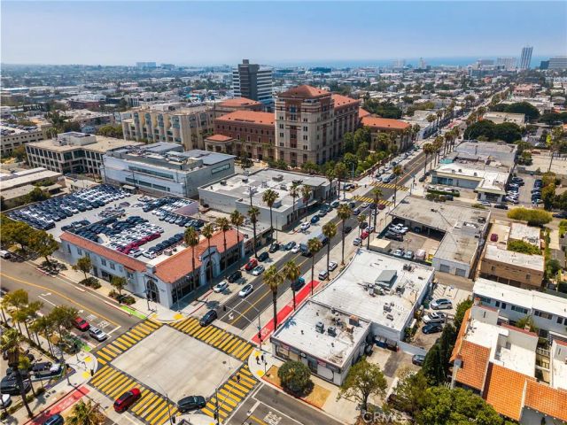 1620 California, Santa Monica, CA 90403