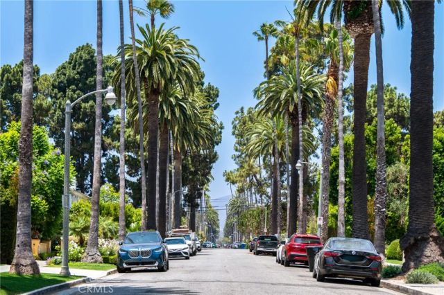 1620 California, Santa Monica, CA 90403