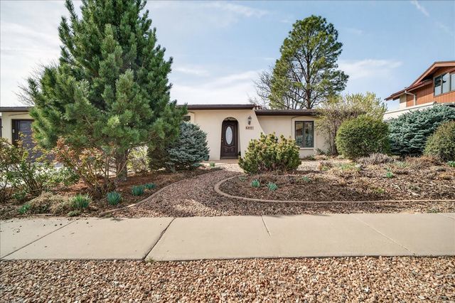 415 Cheryl Avenue, White Rock, NM 87547