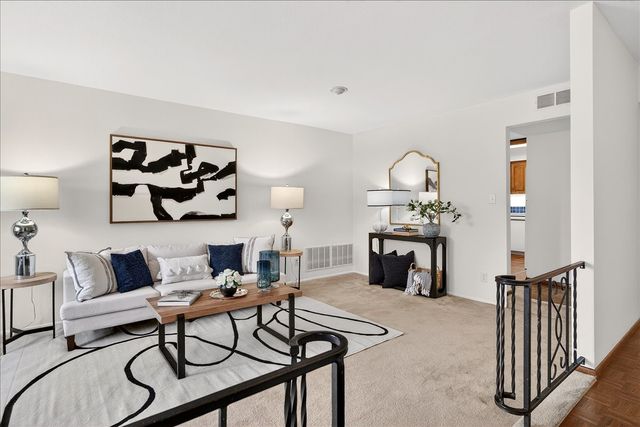 415 Cheryl Avenue, White Rock, NM 87547