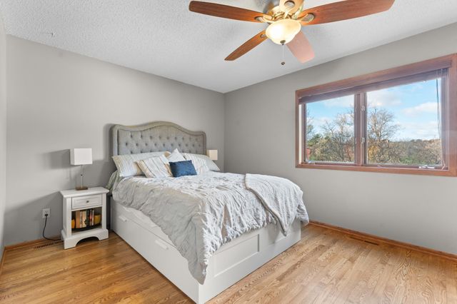 615 6th Street SW, Oronoco, MN 55960