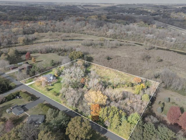 615 6th Street SW, Oronoco, MN 55960