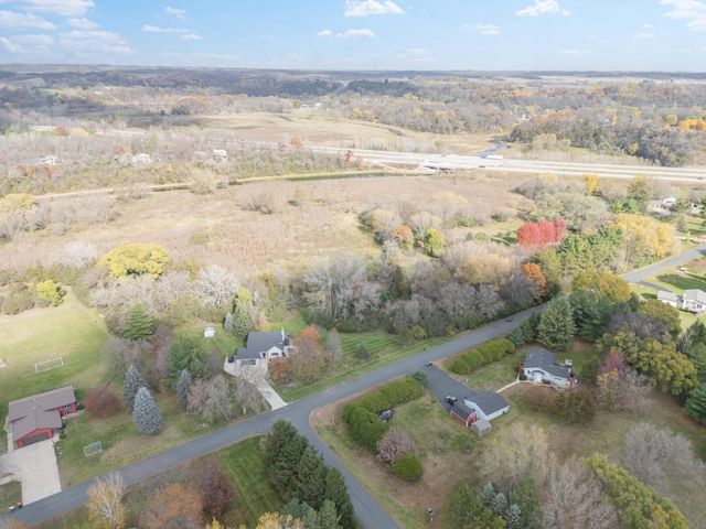 615 6th Street SW, Oronoco, MN 55960