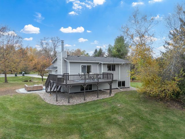 615 6th Street SW, Oronoco, MN 55960