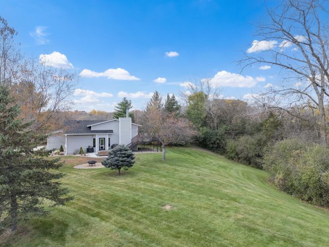 615 6th Street SW, Oronoco, MN 55960