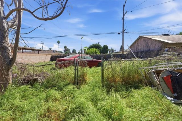 187 E Temple, San Bernardino, CA 92410