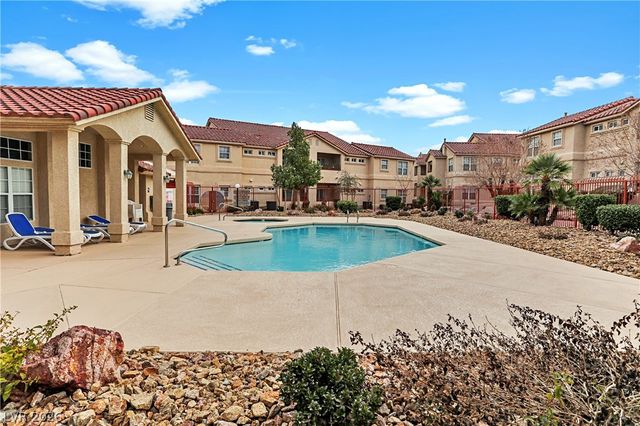 520 Arrowhead Trail 613, Henderson, NV 89015