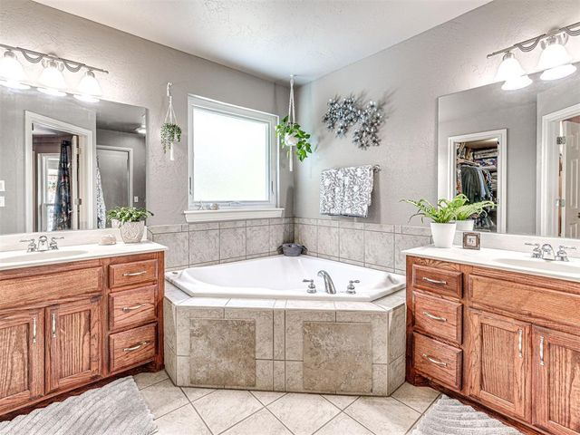 7318 E Covell Road, Edmond, OK 73034