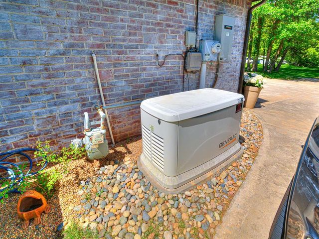 7318 E Covell Road, Edmond, OK 73034