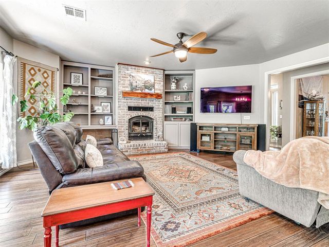 7318 E Covell Road, Edmond, OK 73034