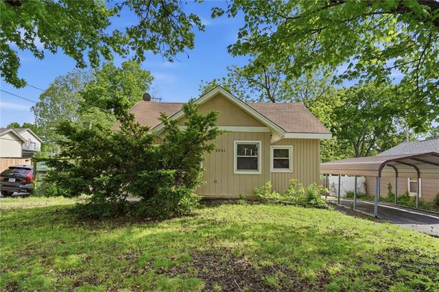 2901 W 43rd Terrace, Kansas City, KS 66103