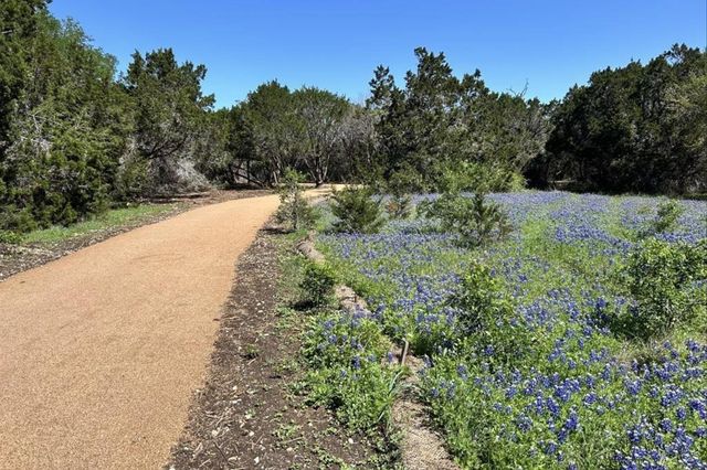 7006 Beckett RD, Austin, TX 78749