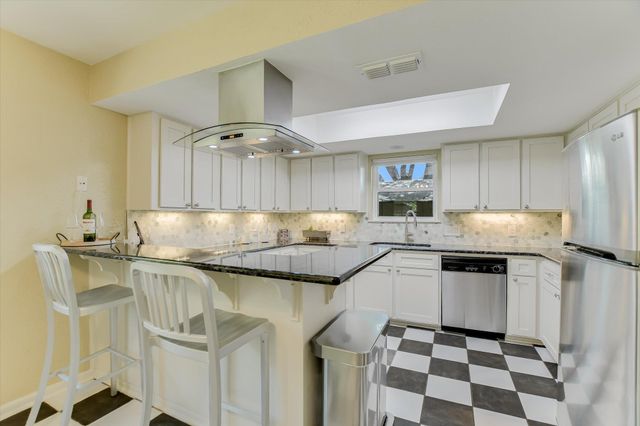 7006 Beckett RD, Austin, TX 78749