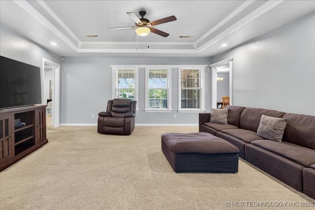 9900 N 114th East Avenue, Owasso, OK 74055