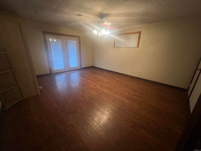 344 Crosstrails rd, De Queen, AR 71832