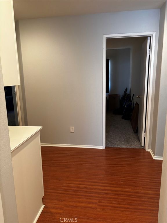 Image 13 of property listing at 18820 Applewood, Lake Elsinore, CA 92530