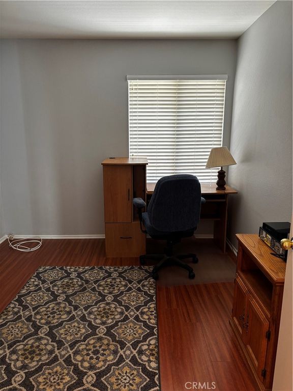 Image 16 of property listing at 18820 Applewood, Lake Elsinore, CA 92530
