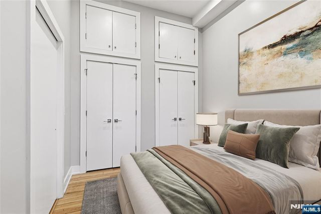 12 Dempsey Avenue A, Edgewater, NJ 07020