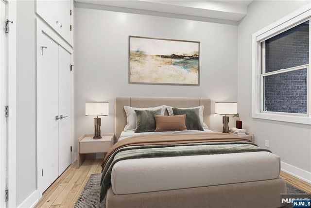 12 Dempsey Avenue A, Edgewater, NJ 07020