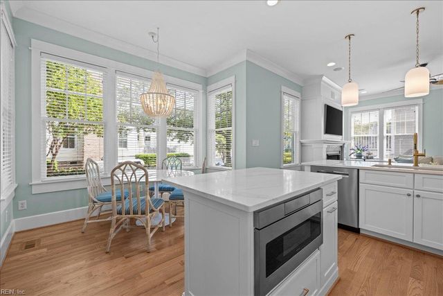 9542 28th Bay ST, Norfolk, VA 23518