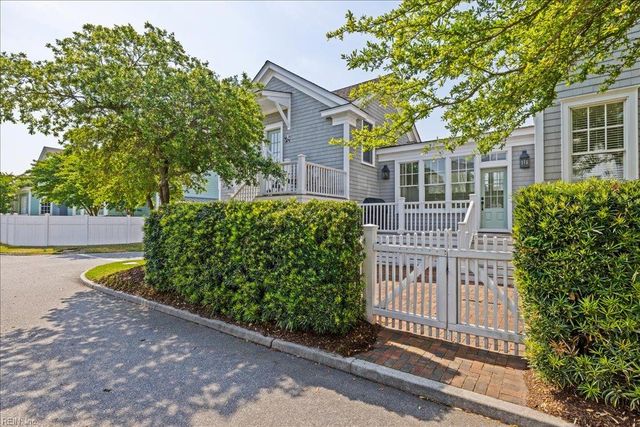 9542 28th Bay ST, Norfolk, VA 23518