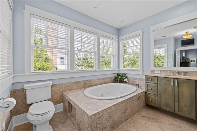 9542 28th Bay ST, Norfolk, VA 23518