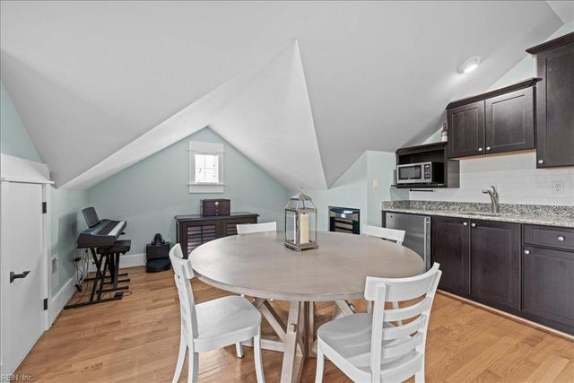 9542 28th Bay ST, Norfolk, VA 23518