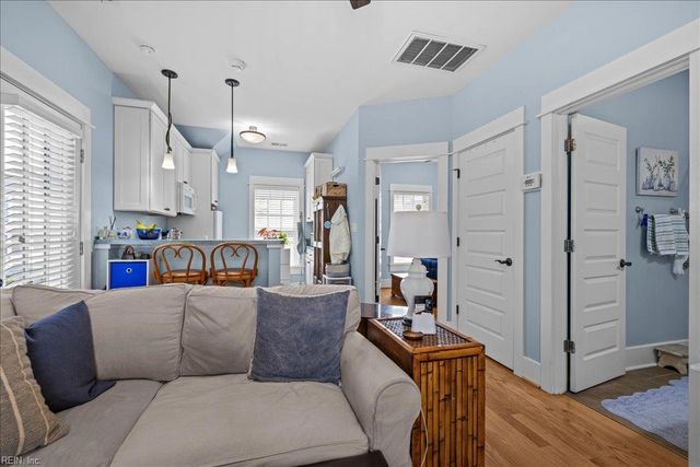 9542 28th Bay ST, Norfolk, VA 23518