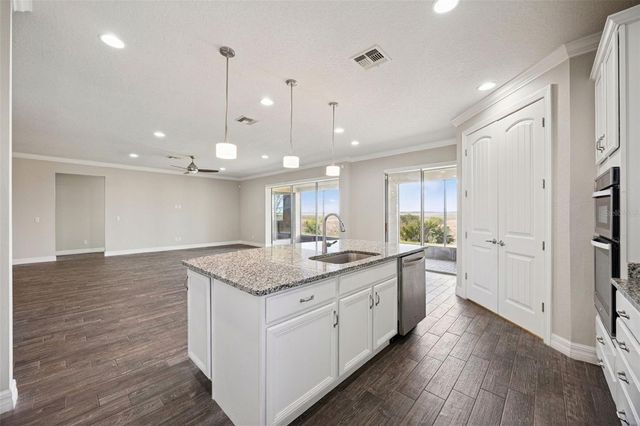 5000 HARTWELL COURT, St Cloud, FL 34771