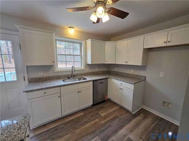 24824 Rock Rd, North Dinwiddie, VA 23803